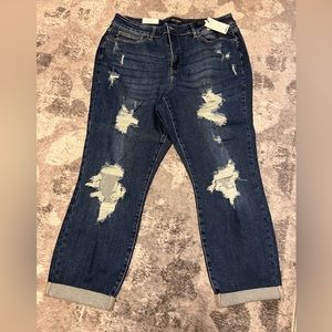 NWT Judy Blue “The Staple” Distressed Dark Wash Boyfriend Jean Size 20W